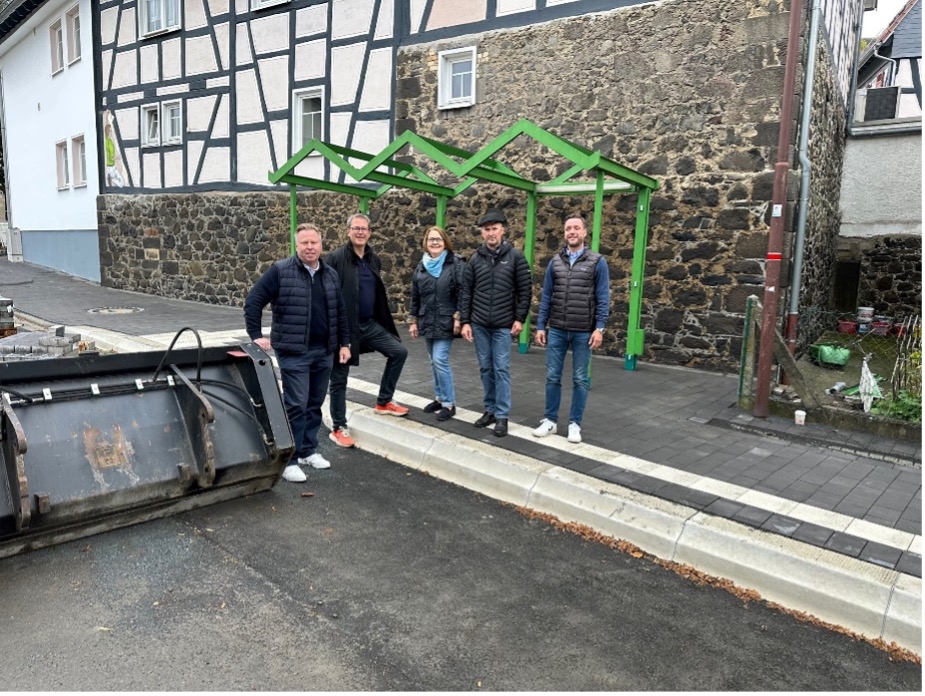 Bushaltestelle „Alte Schmiede“, Annerod, Fahrtrichtung Steinbach